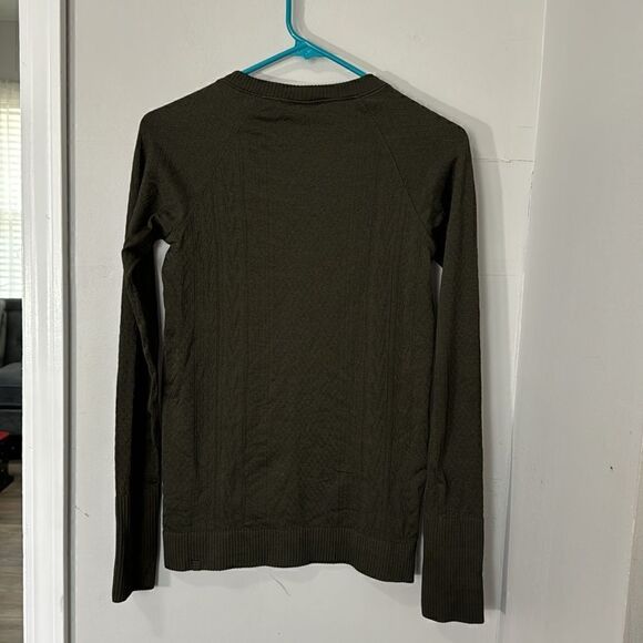 LULULEMON SHIRT SIZE S - Picture 2 of 9